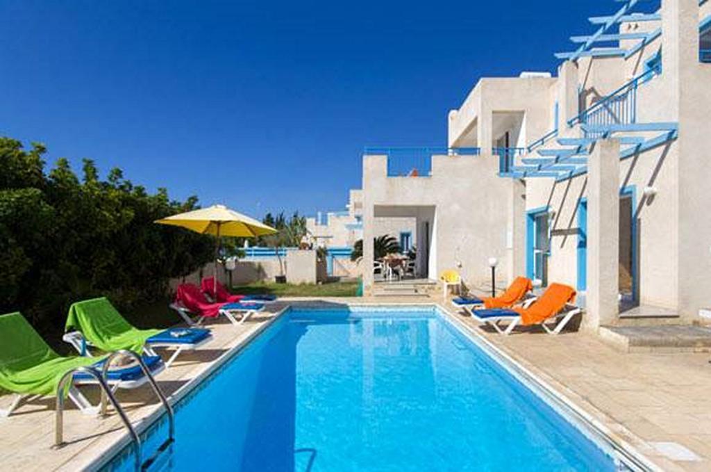 Philippos Paphos Villas - Villa 3 Luaran gambar