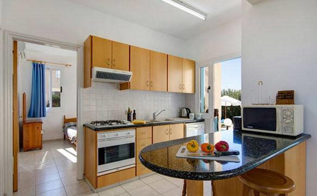 Philippos Paphos Villas - Villa 3 Luaran gambar