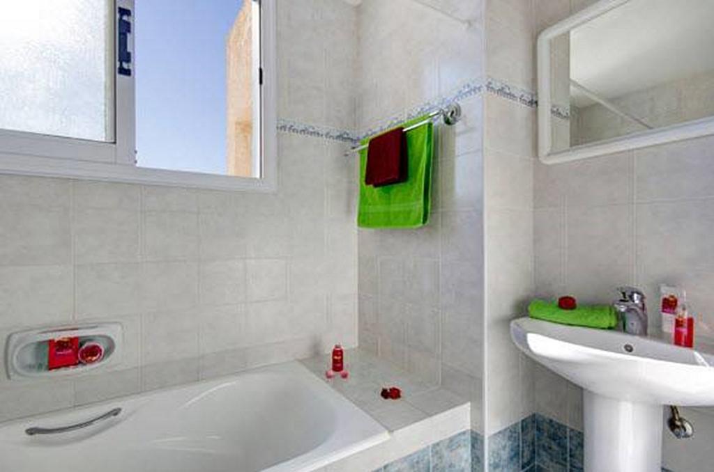 Philippos Paphos Villas - Villa 3 Luaran gambar