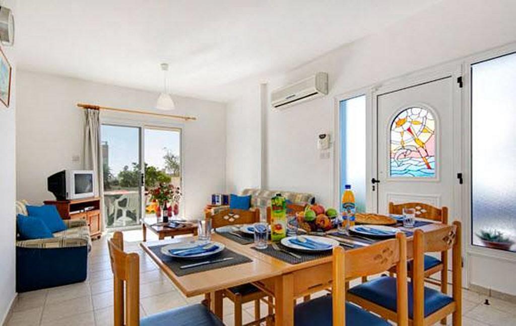 Philippos Paphos Villas - Villa 3 Luaran gambar