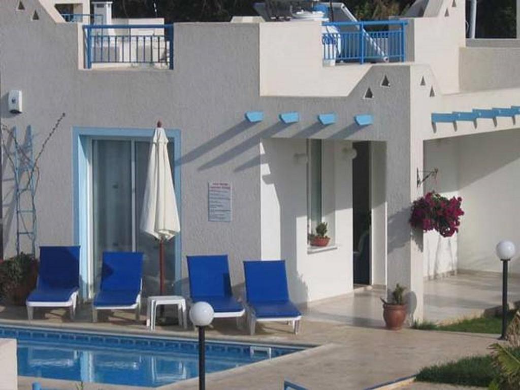 Philippos Paphos Villas - Villa 3 Luaran gambar