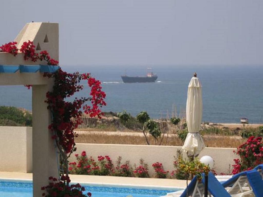 Philippos Paphos Villas - Villa 3 Luaran gambar