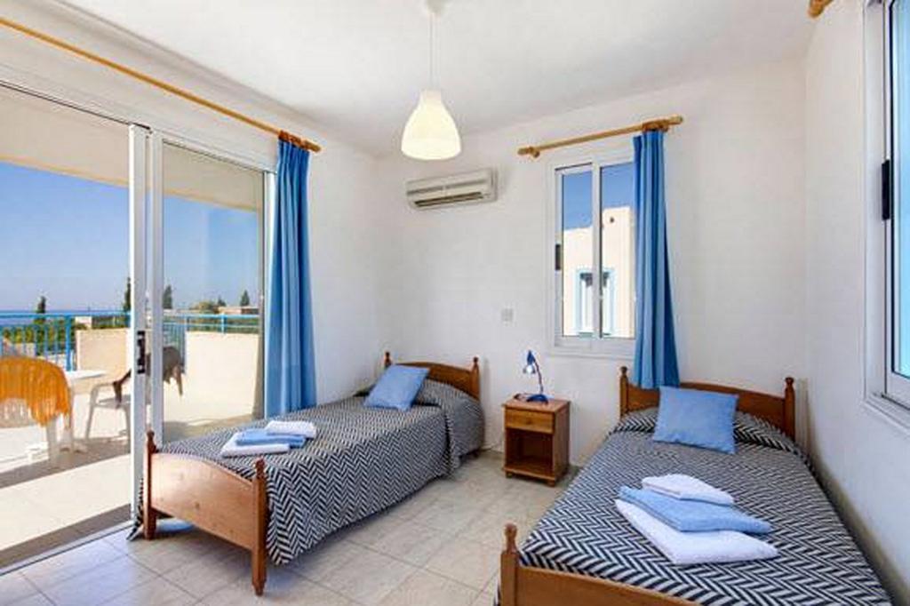 Philippos Paphos Villas - Villa 3 Luaran gambar